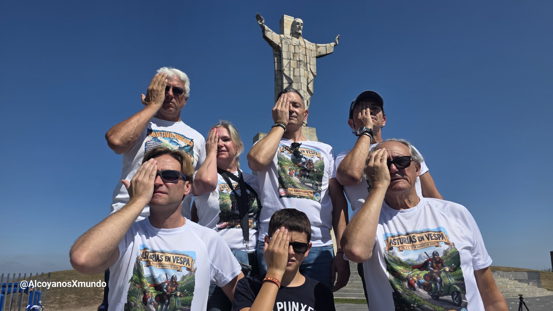 Asturias en vespa por la Encefalomielitis Mialgica