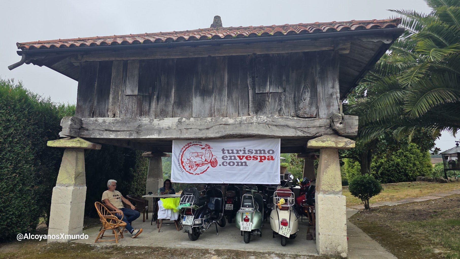 Asturias en vespa por la Encefalomielitis Mialgica