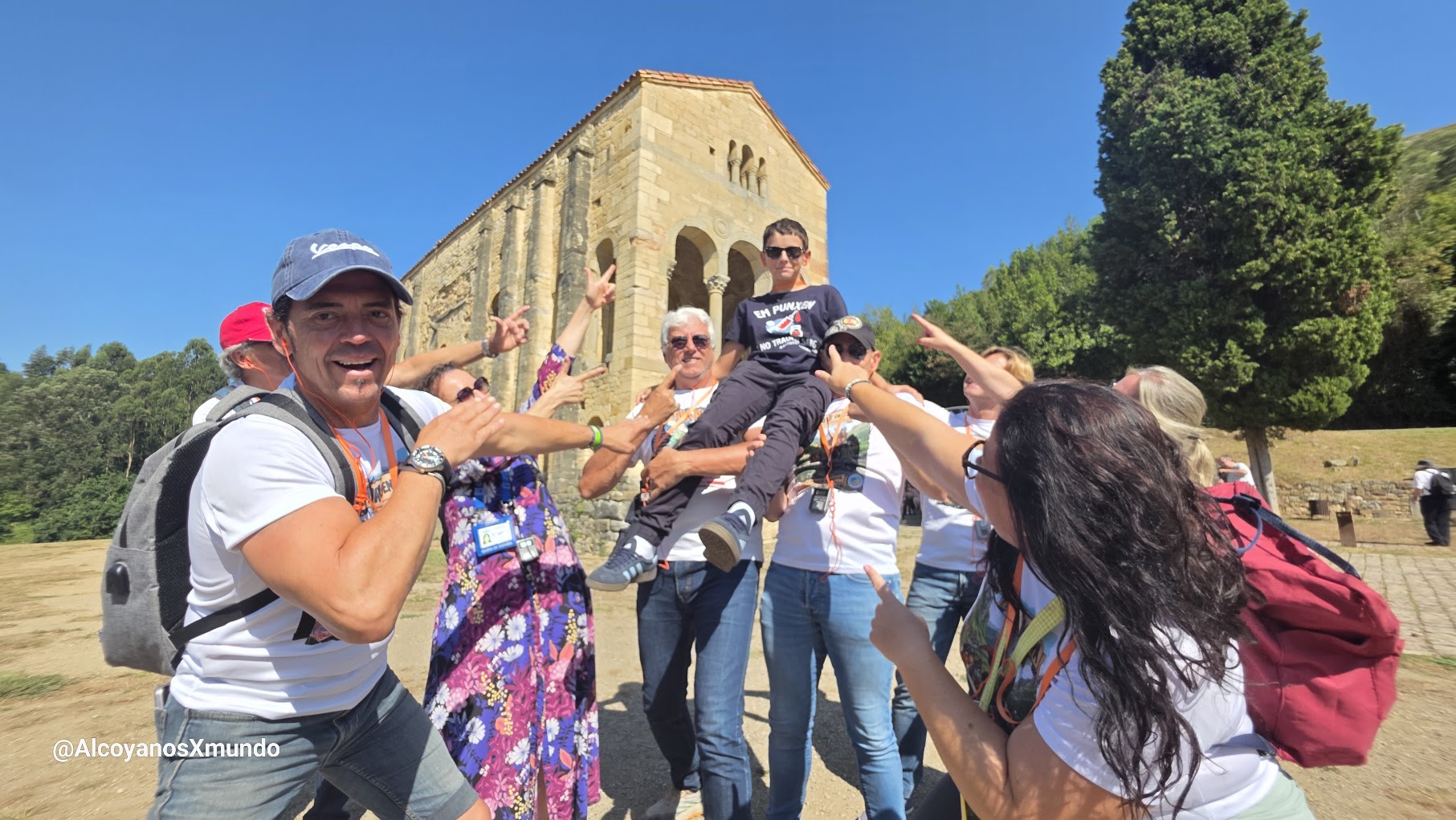 Asturias en vespa por la Encefalomielitis Mialgica