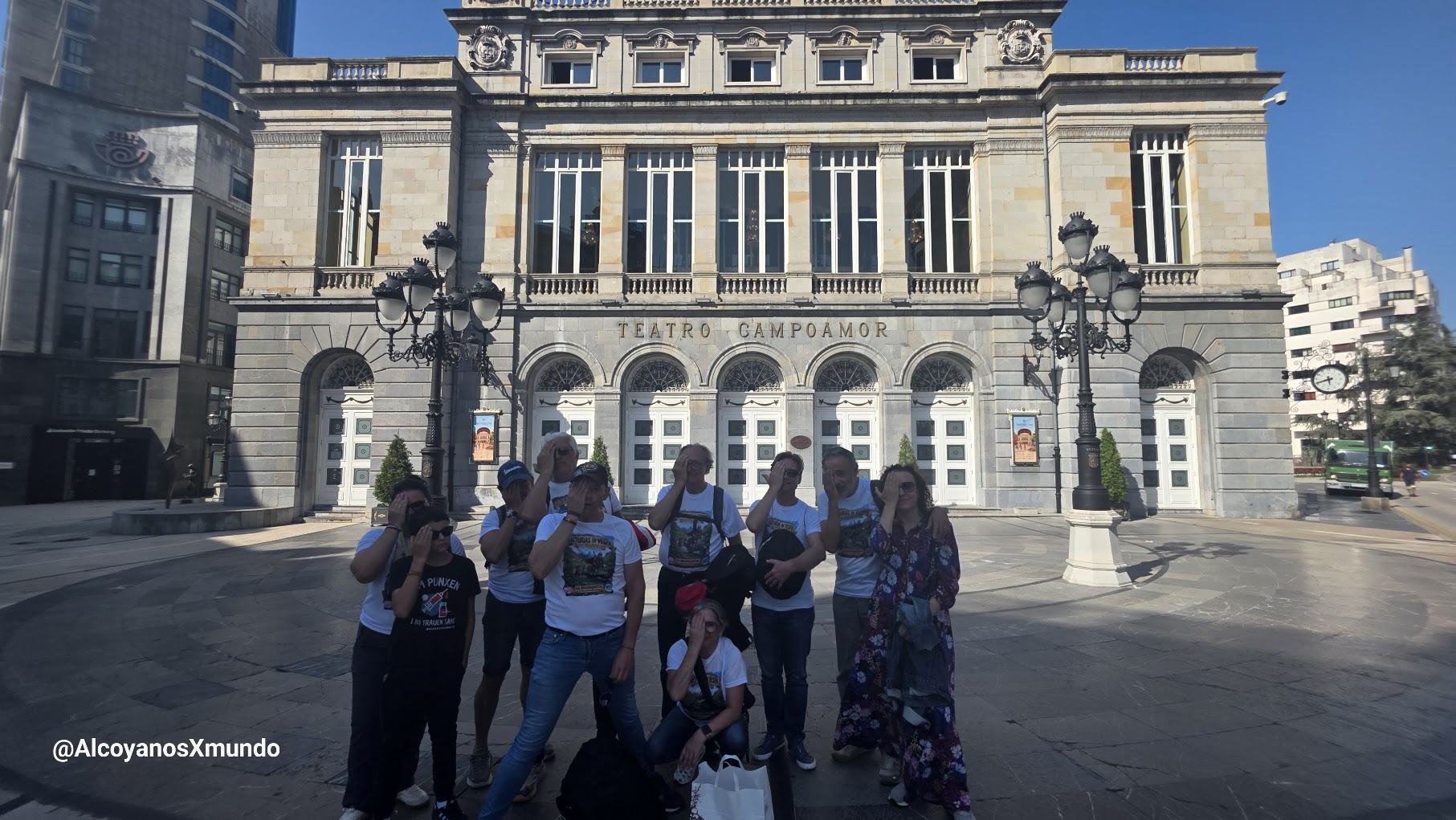 Asturias en vespa por la Encefalomielitis Mialgica