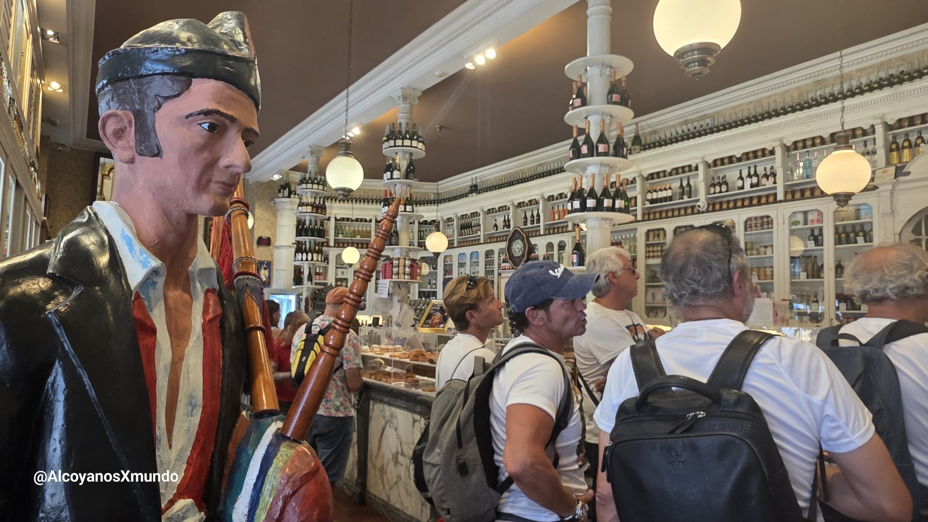 Asturias en vespa por la Encefalomielitis Mialgica