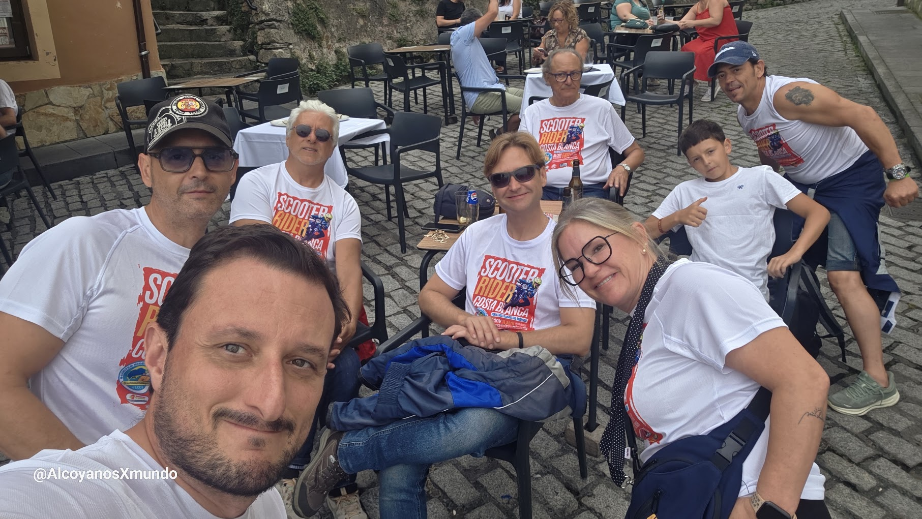 Asturias en vespa por la Encefalomielitis Mialgica